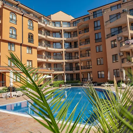Efir 2 - Menada Lejlighedshotel 3*