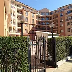 Апартхотел Efir 2 - Menada Слънчев бряг