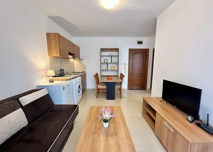 Efir 2 - Menada Hotel de apartamente 3*