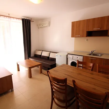 Lejlighedshotel Efir 2 - Menada Sunny Beach