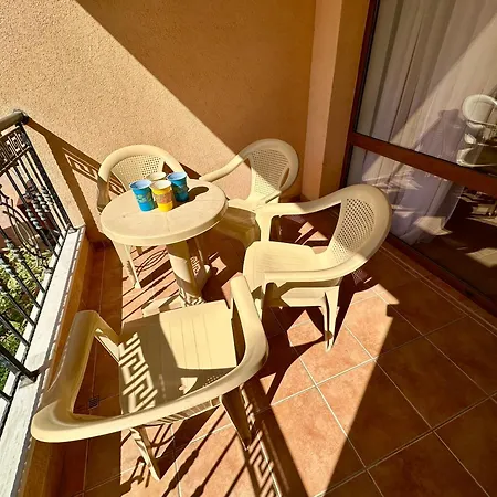 Lejlighedshotel Efir 2 - Menada Sunny Beach
